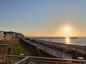 Beach/ocean view