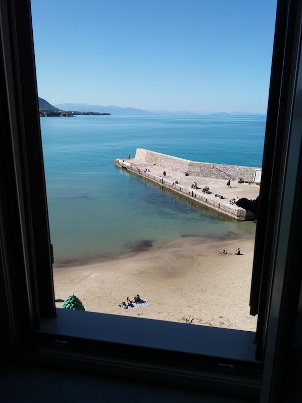 Beach/ocean view