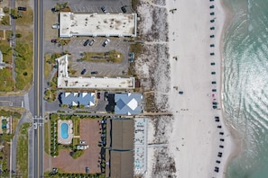 White Sandy Beaches of the Emerald Coast