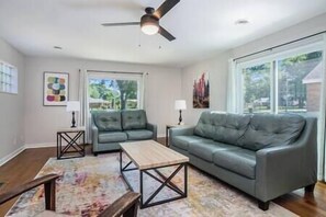 Living room (1)