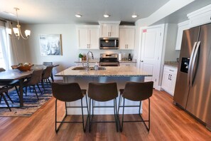 Kitchen, Dining Room