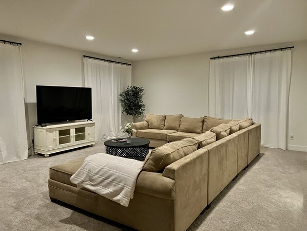 Living Room - HUGE couch to lounge and watch TV