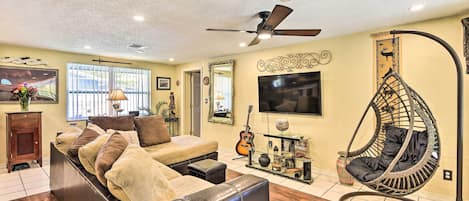 Nokomis Vacation Rental | 2BR | 2BA | Step-Free Access | 1,246 Sq Ft