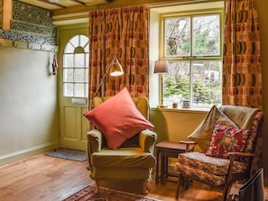 Living room | Carmel, Trefor