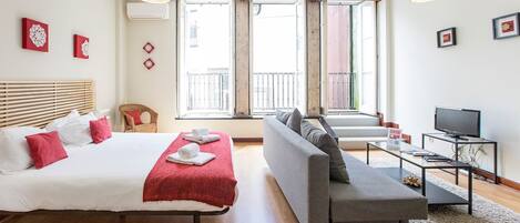 Bright studio and Living area #porto #airbnb