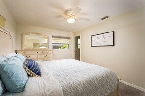 Master Bedroom with ensuite shower Bathroom