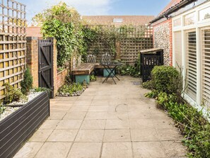 Outdoor area | Peggs Yard, Aylsham