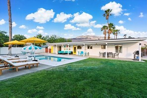 Backyard with San Jacinto Mountain Views