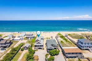 NH340: Gillam Hall | Front Exterior Aerial