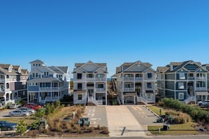 NH183: Phelps Brothers Too | TL Sun Deck View