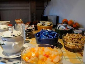 Breakfast meal