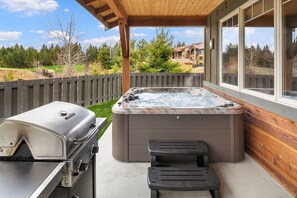 The Getaway: - Private hot tub, and a gas BBQ on the back deck.