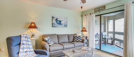 Saint Helena Island Vacation Rental | 1BR | 1.5BA | 714 Sq Ft | Stairs Required