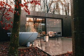 Terrace and hot tub