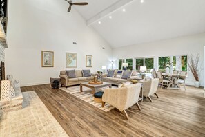 36 Harleston Green - Living Room