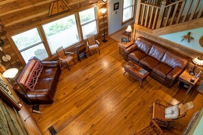 A stunning view of the living area