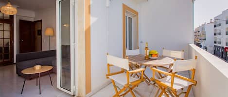 Enjoy a glass of good wine, a book, a fantastic meal, or just the fresh Algarve air on this cozy balcony #summer #pool #garden #algarve