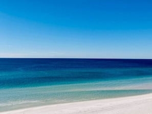 Expansive views of the Emerald Coast from the 11th Floor of Majestic Sun!