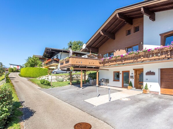 Extérieur maison de vacances [été]
