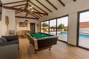 Spielezimmer