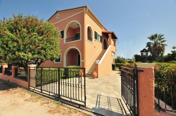Enjoy relaxing holidays in our small apartment complex