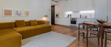 View of a elegant and modest combination of the living room with a modern kitchenette #lisbon #airbnb #downtown #portugal