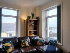 Marina Reach, Neyland. Living room.