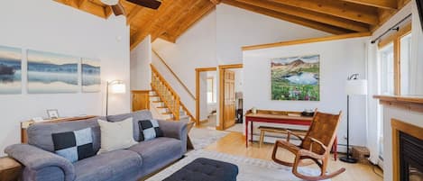 Spacious and bright living room