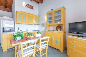 Kitchen and dining area