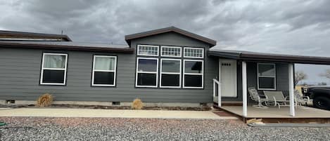 View of front of the house 