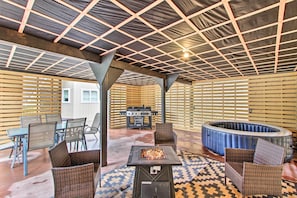 Recreation Room | Grilling Station | Gas Fire Pit | Private Hot Tub