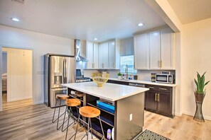 Kitchen | Fully Equipped