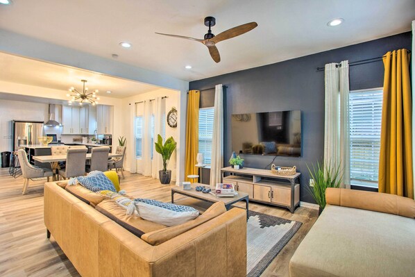Dallas Vacation Rental | 3BR | 2BA | 1,877 Sq Ft | Steps Required