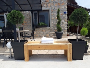 Poolside seating