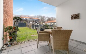 balcony-terrace