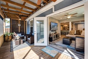 Screened in Porch off of the living area