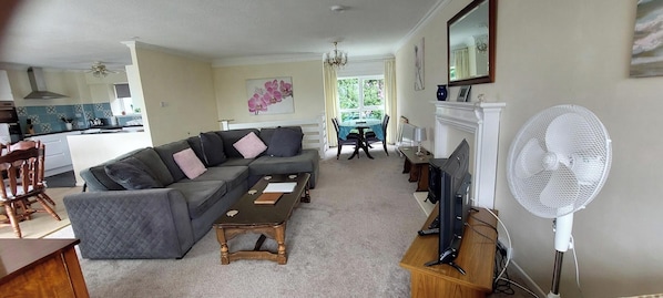 Large living Area upstairs 