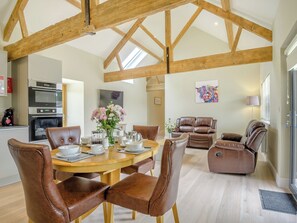 Open plan living space | The Oak - Arnolds Hill Farm, Wingfield