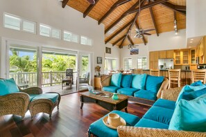 Living Room, Kitchen, Dining Room and Lanai Upstairs