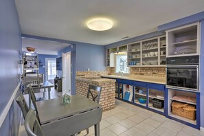 Kitchen | Well-Equipped