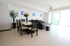 Oceanview Luxury Condo at Peninsula Mazatlán (74)