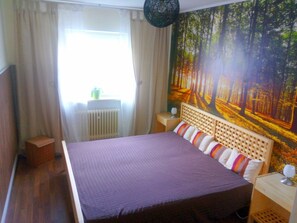 Ferienwohnung Lexa 75 qm, großer Wohnraum, ein Schlafzimmer und Terrasse-Schlafzimmer