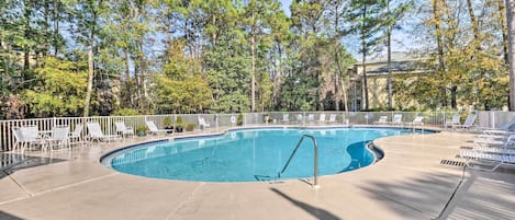 Sandestin Vacation Rental | 2BR | 2BA | 950 Sq Ft | Stairs Required