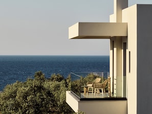 Generous SeaViews from multiple signature corners of this iconic villa. 