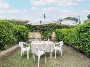 Garden [summer]