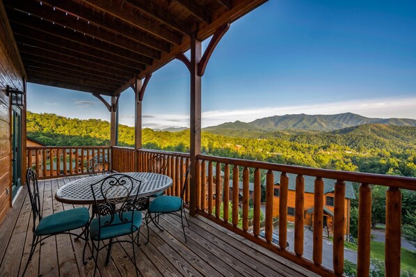 Gorgeous views of the Smoky Mountains!