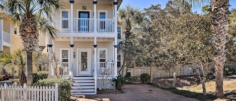 Santa Rosa Beach Vacation Rental | 2BR | 2.5BA | 1,150 Sq Ft | Steps Required