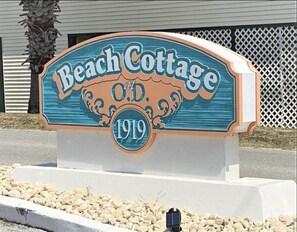 1- Beach Cottage A15- Sign
