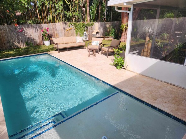 Brand new pool with 6 foot sun-shelf in Zen like backyard!