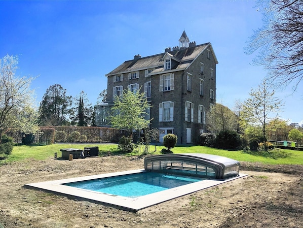 Piscine maison de vacances